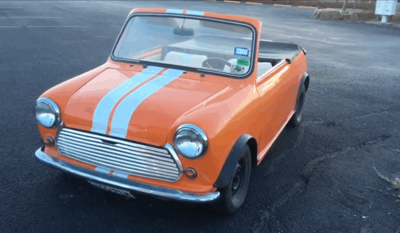 
								1972 Leyland Mini full									